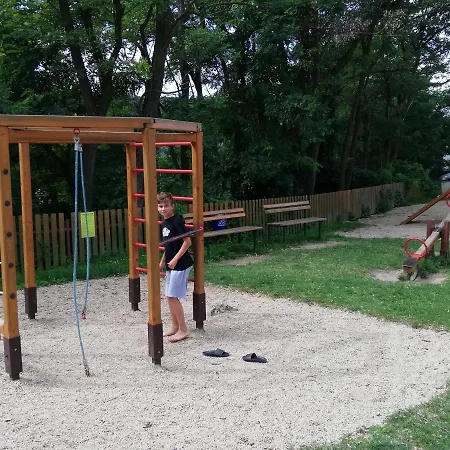 Campsite Mobilheim Apak- Vyrovice