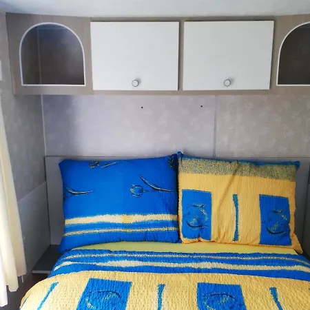 Campingplads Mobilheim Apak- *